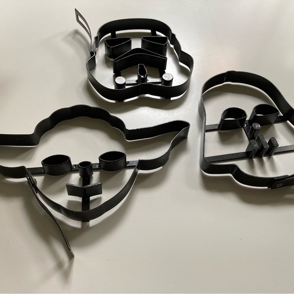 Williams Sonoma Three Star Wars Pancake Molds Yoda Darth Vader and Stormtrooper - Picture 5 of 6